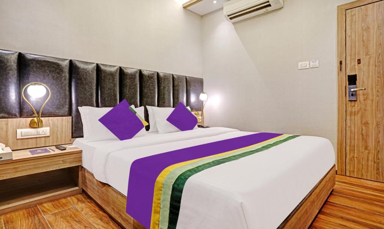 Treebo Premium Widlor Boutique Hotel Mumbai Exterior photo